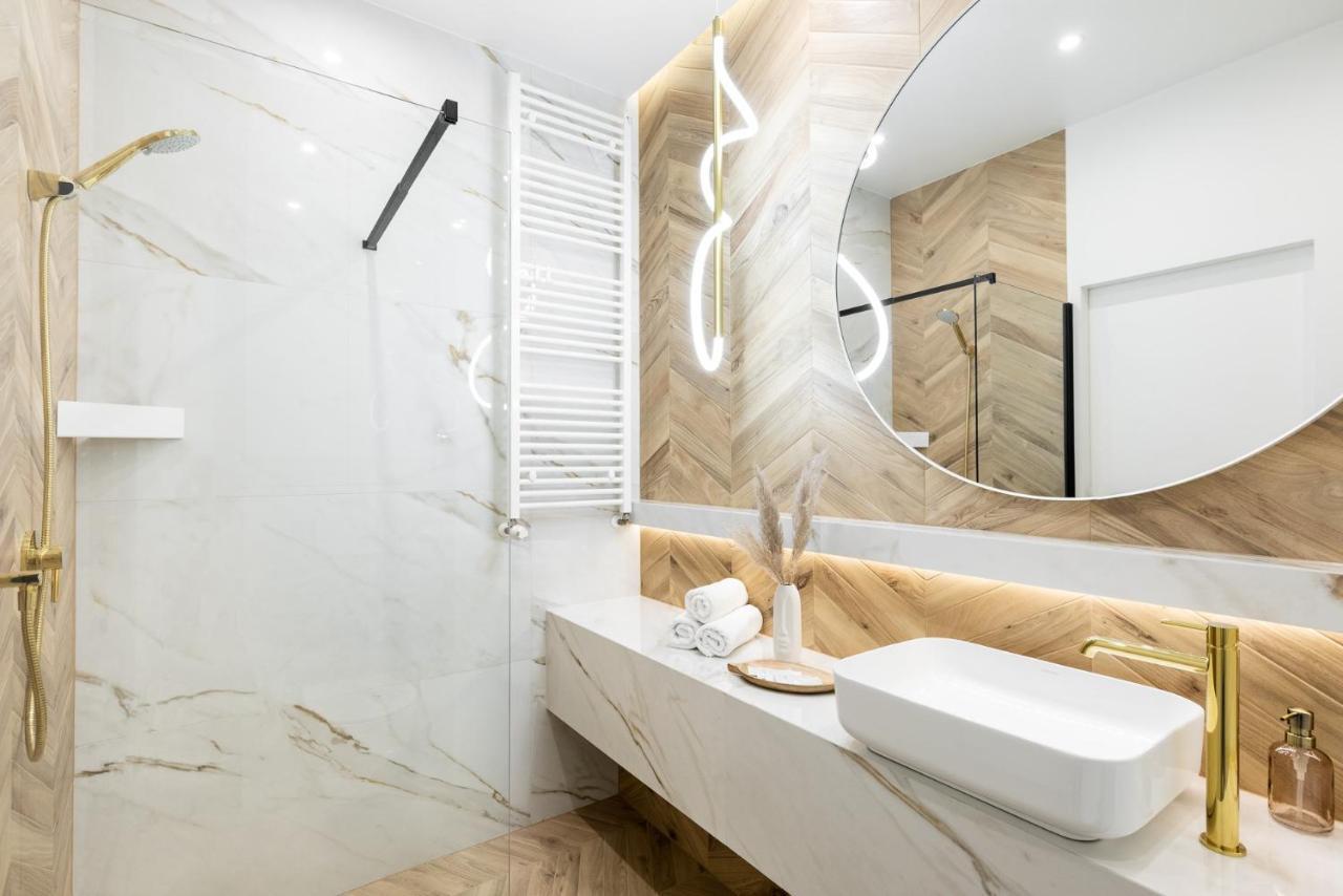 #1 Olive Apartment City Center Free Garage Krakow Ngoại thất bức ảnh